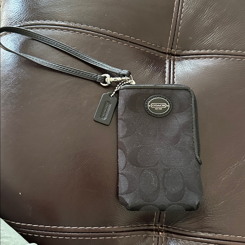 Coach wallet, wristlet